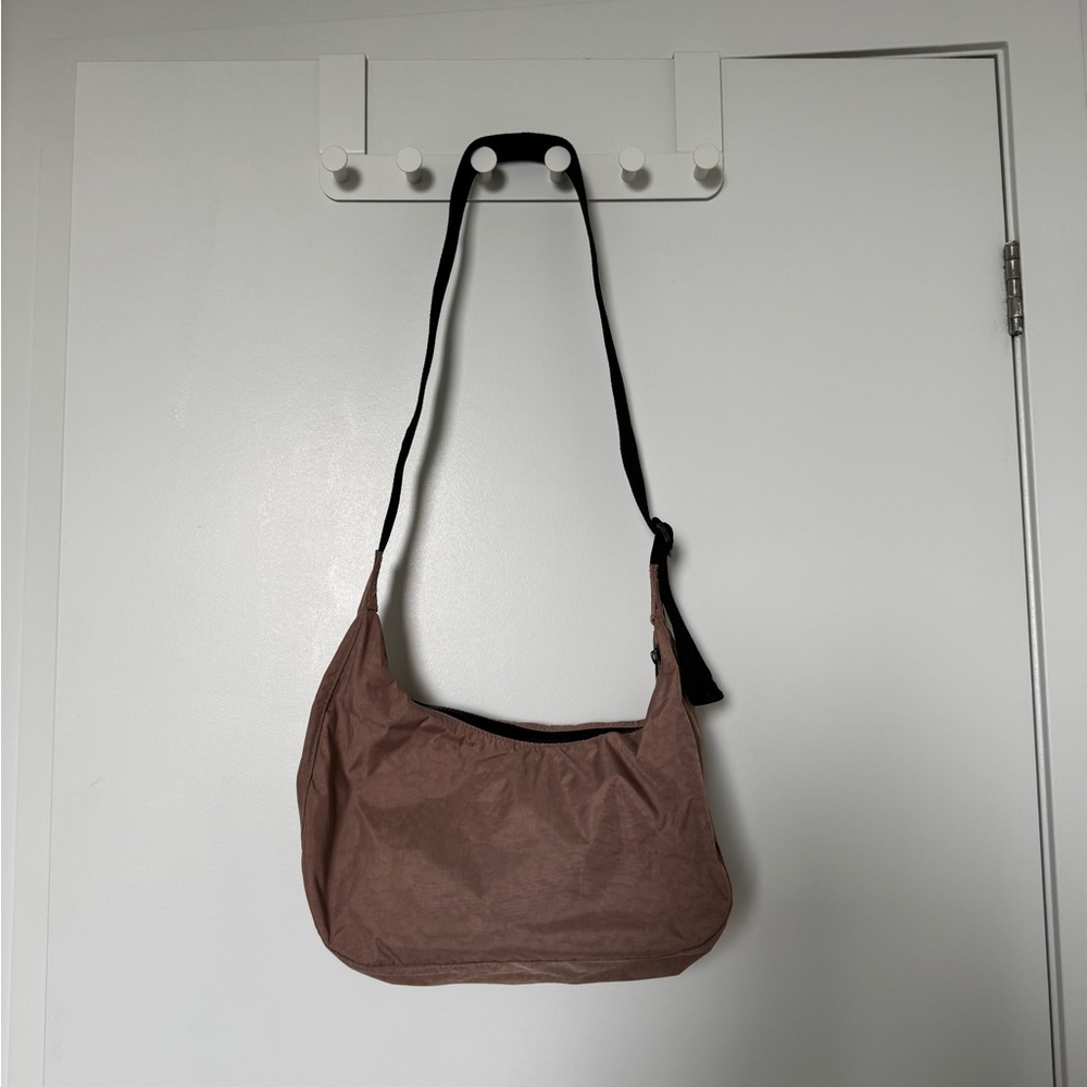 Baggu Medium Crescent Bag - Dusty Rose